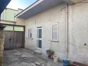 Appartamento di circa mq. 60 in Via Manzoni in Vendita